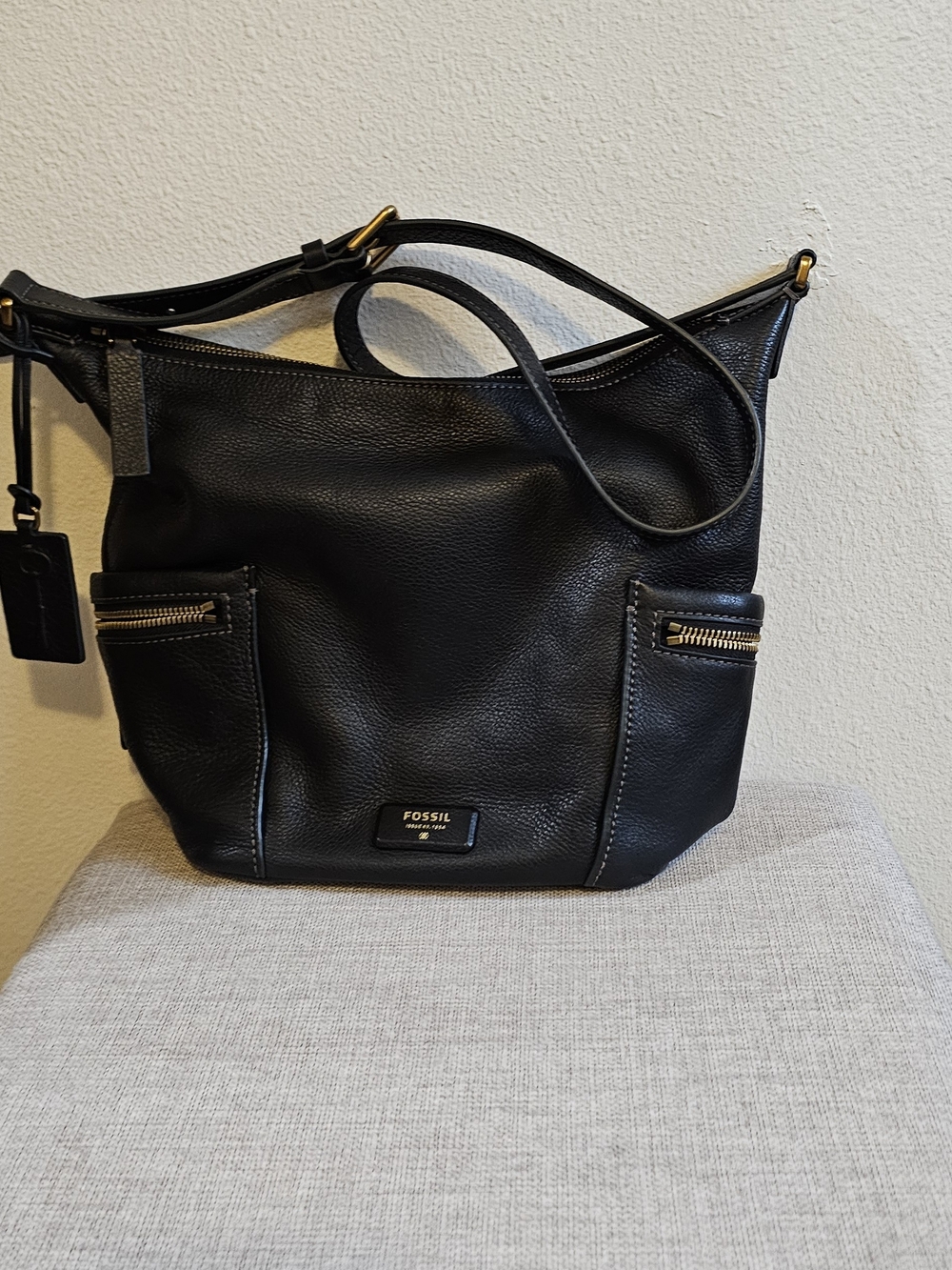 Fossil Black Pebble Leather Shoulder Bag with Gold Hardware